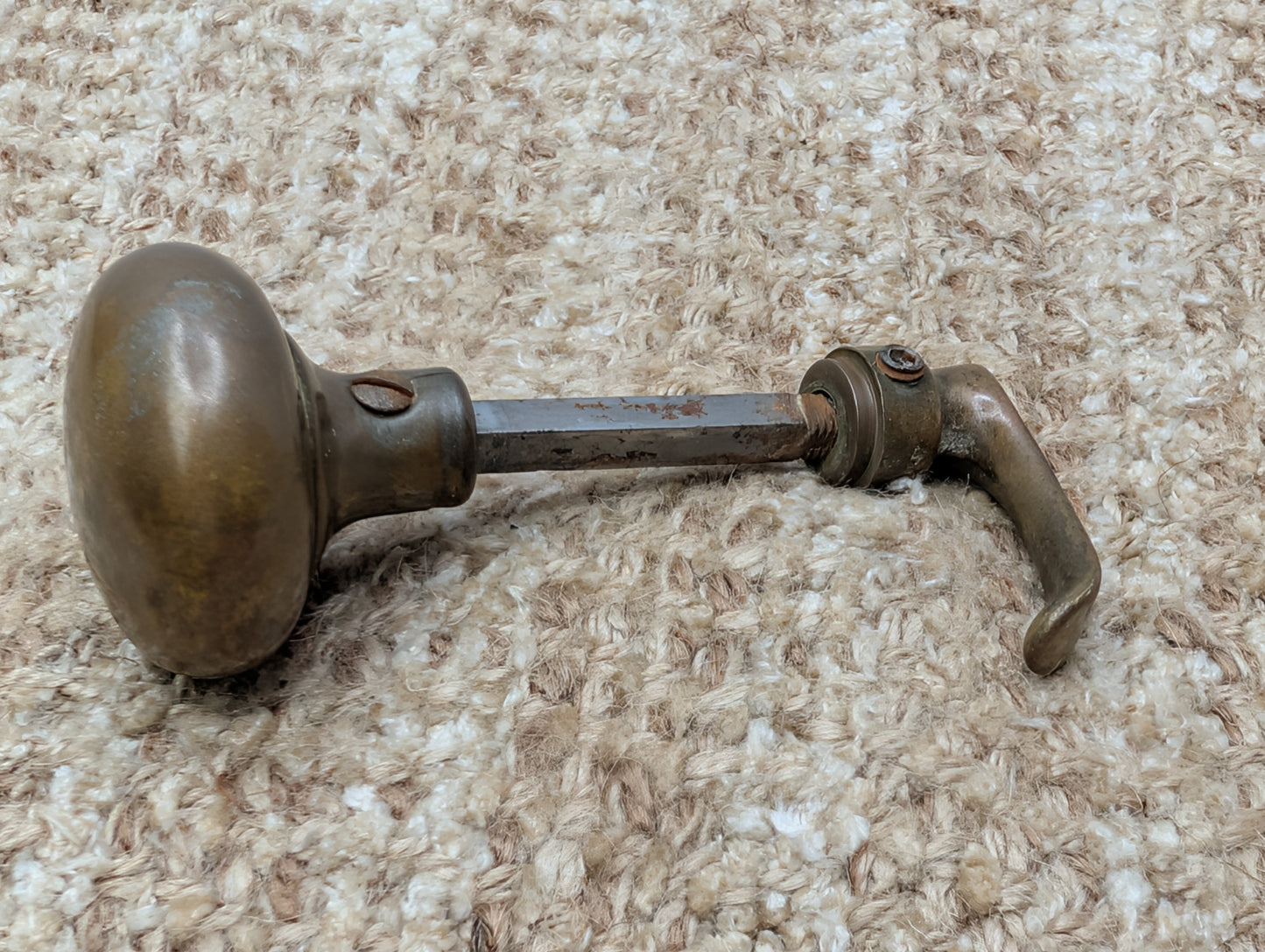 1 3/4" Antique Brass Door Knob With Brass Lever Door Hardware