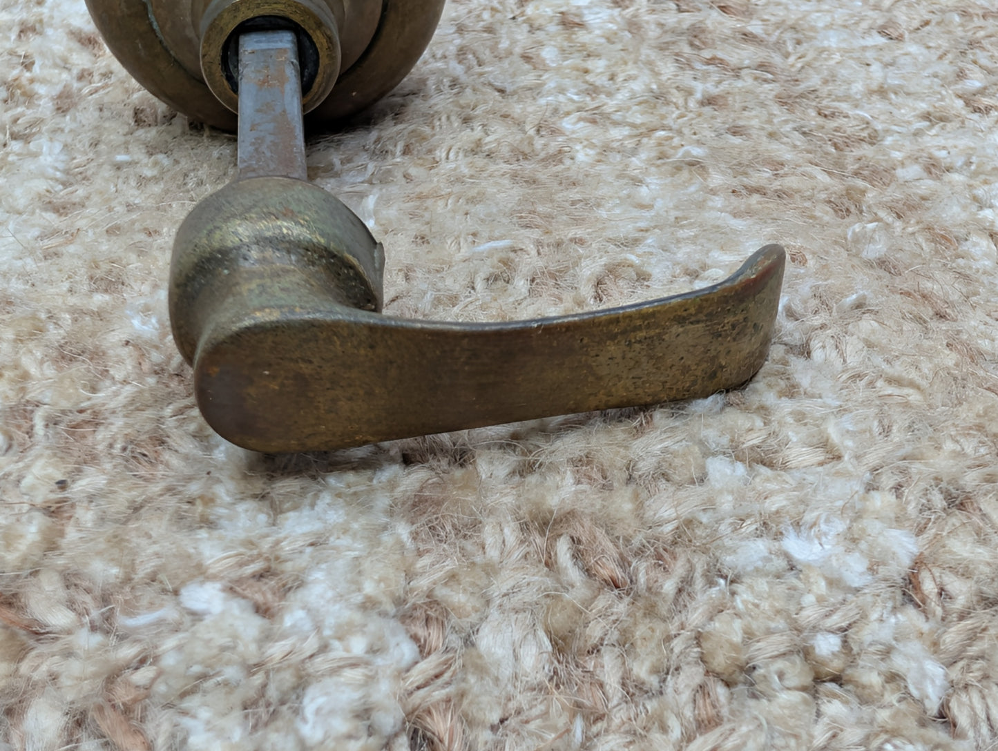 1 3/4" Antique Brass Door Knob With Brass Lever Door Hardware