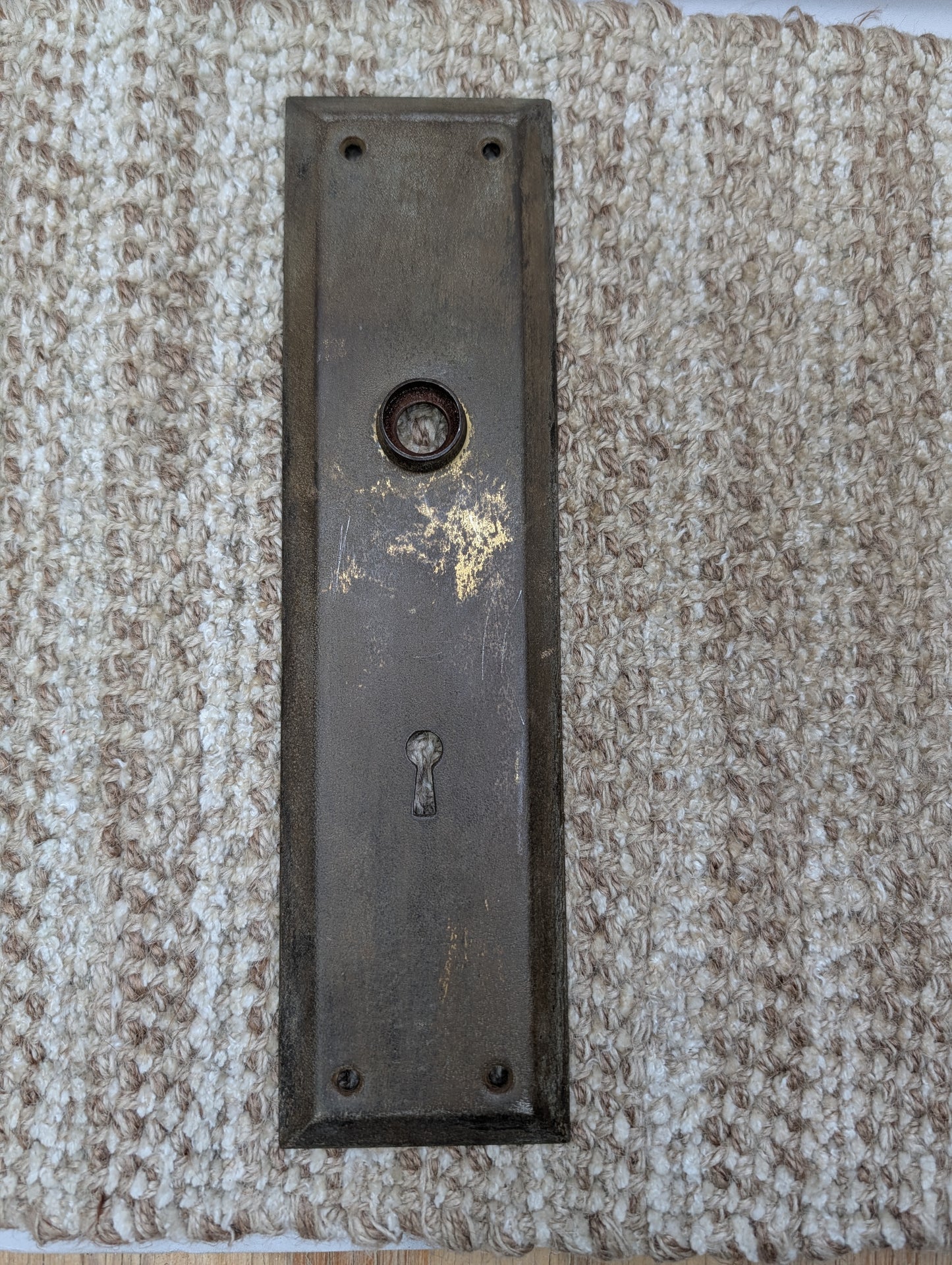 2 3/4" x 10 7/16" Antique Brass Plated Stamped Steel Door Knob Plate