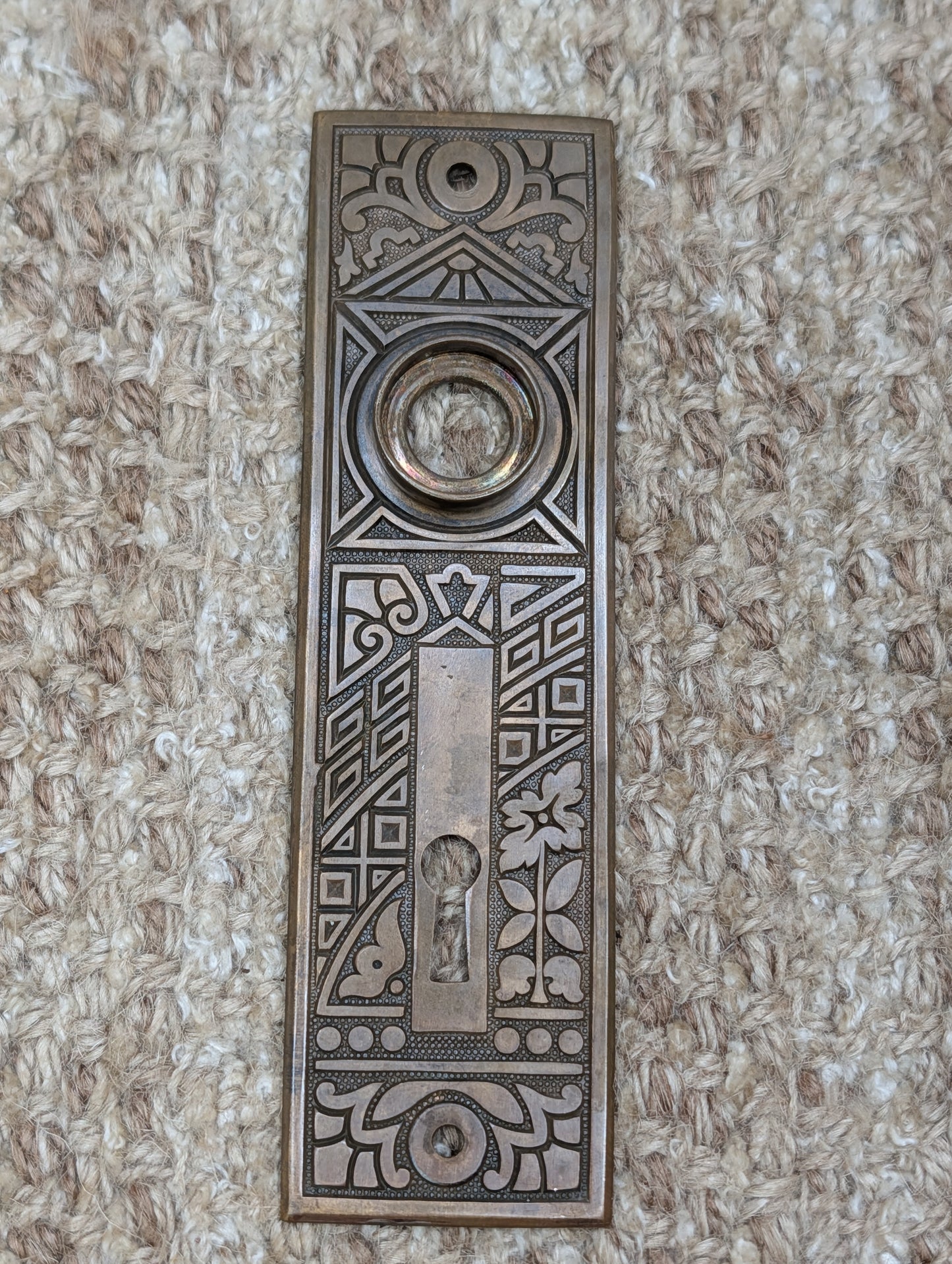 1 9/16" x 5 1/2" Antique Ornate Brass Door Knob Plates