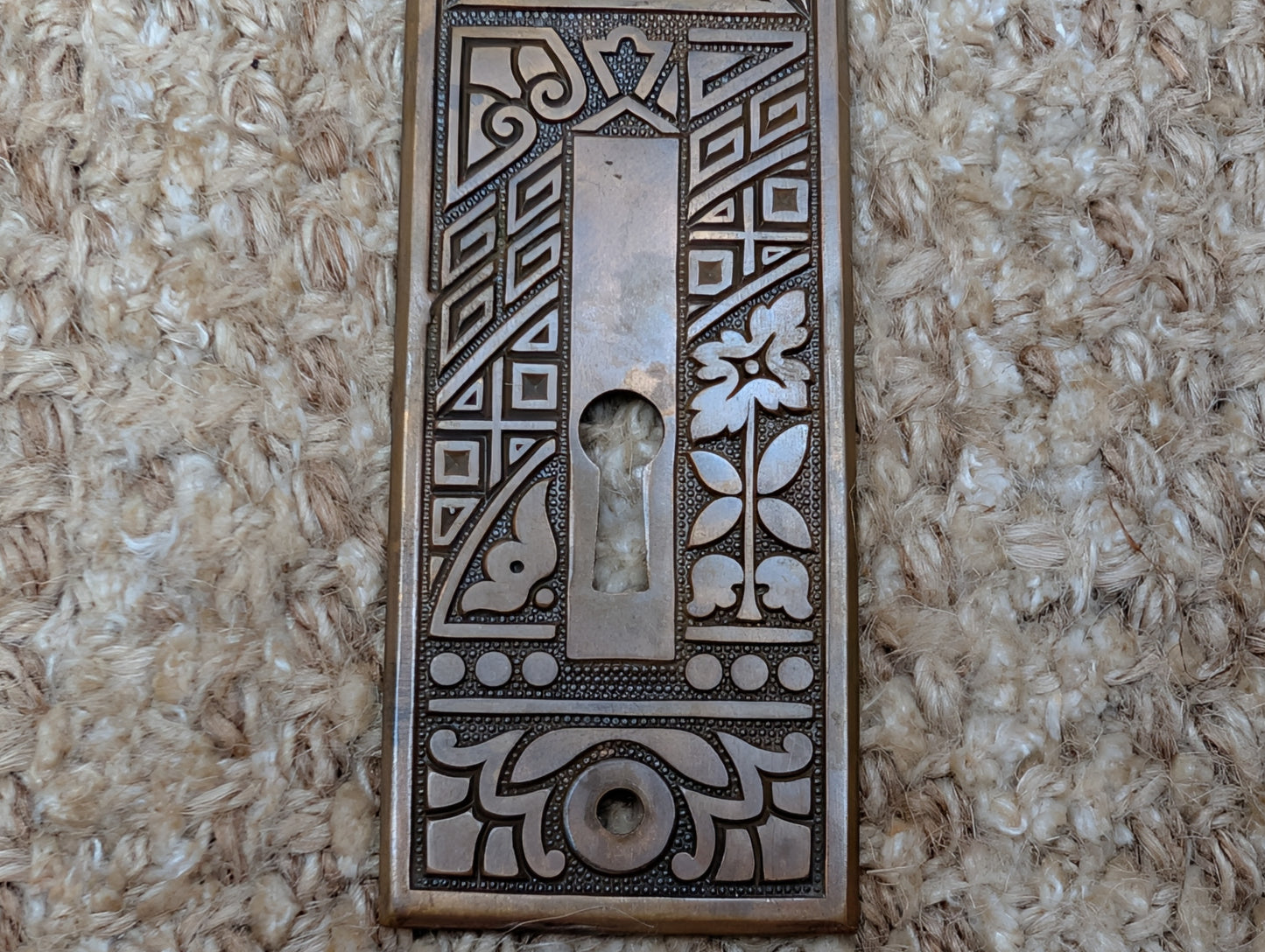 1 9/16" x 5 1/2" Antique Ornate Brass Door Knob Plates