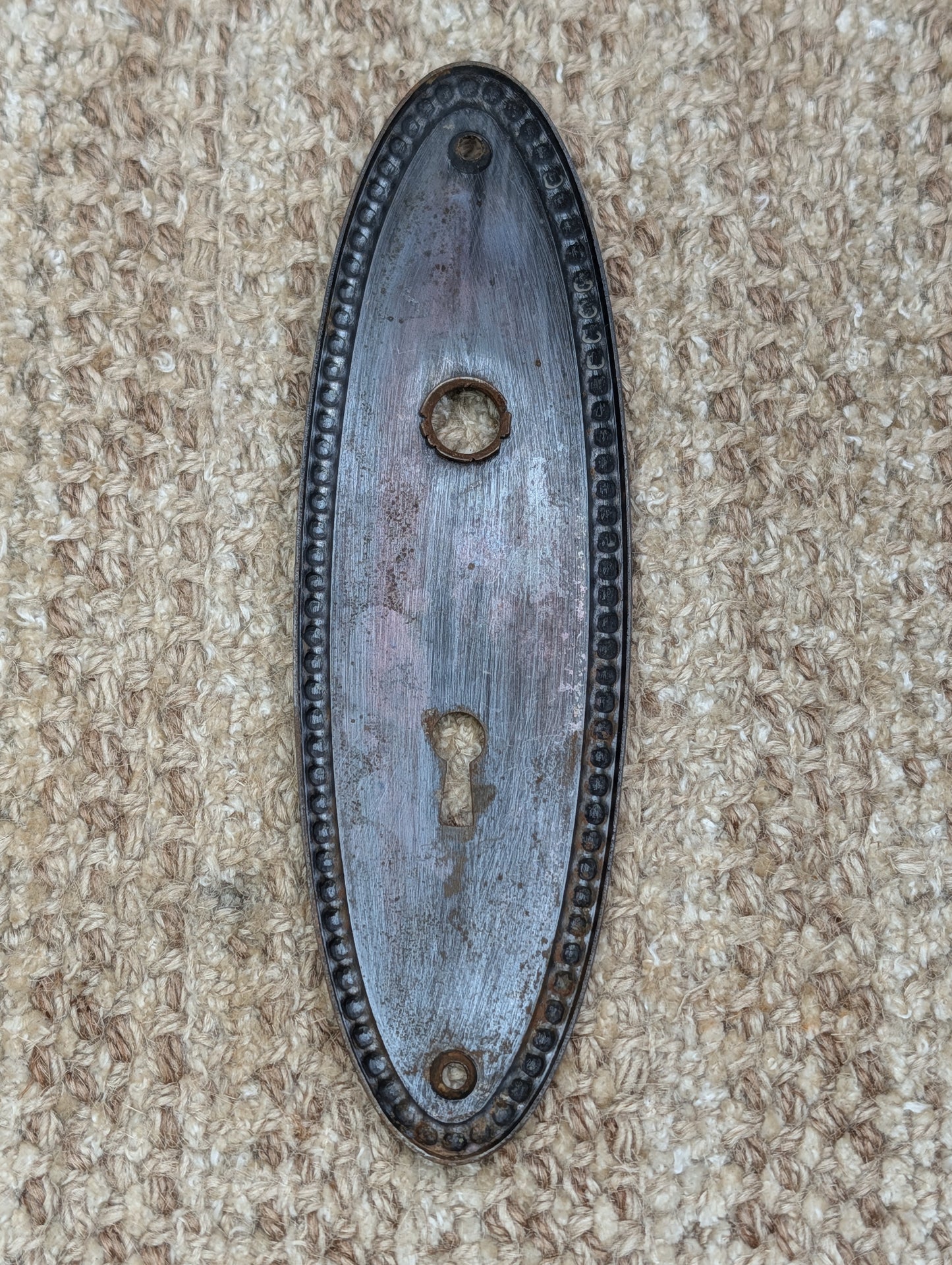 2 1/4" x 7 3/8" Antique Oval Beaded Steel Door Knob Plate
