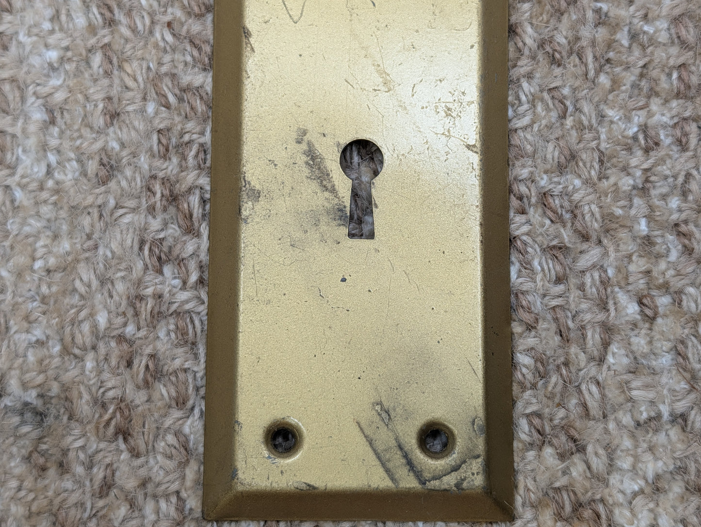 2 1/4" x 7" Antique Brass Plated Steel Door Knob Plate