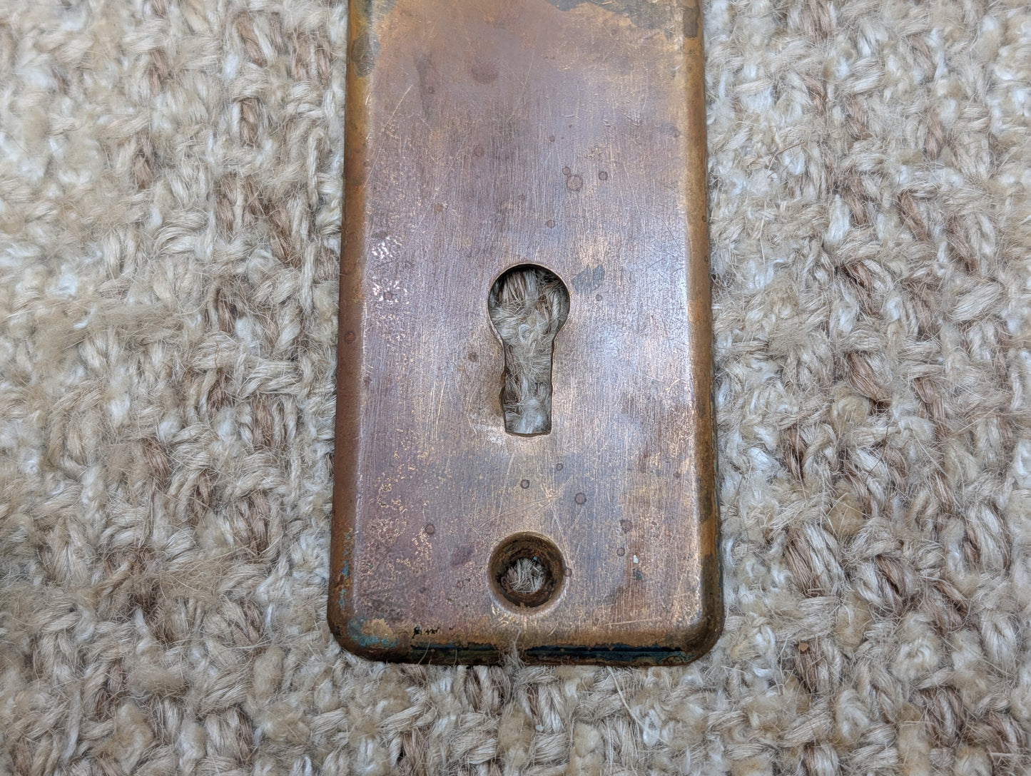 1 5/8" x 5 3/8" Antique Brass Door Knob Plate