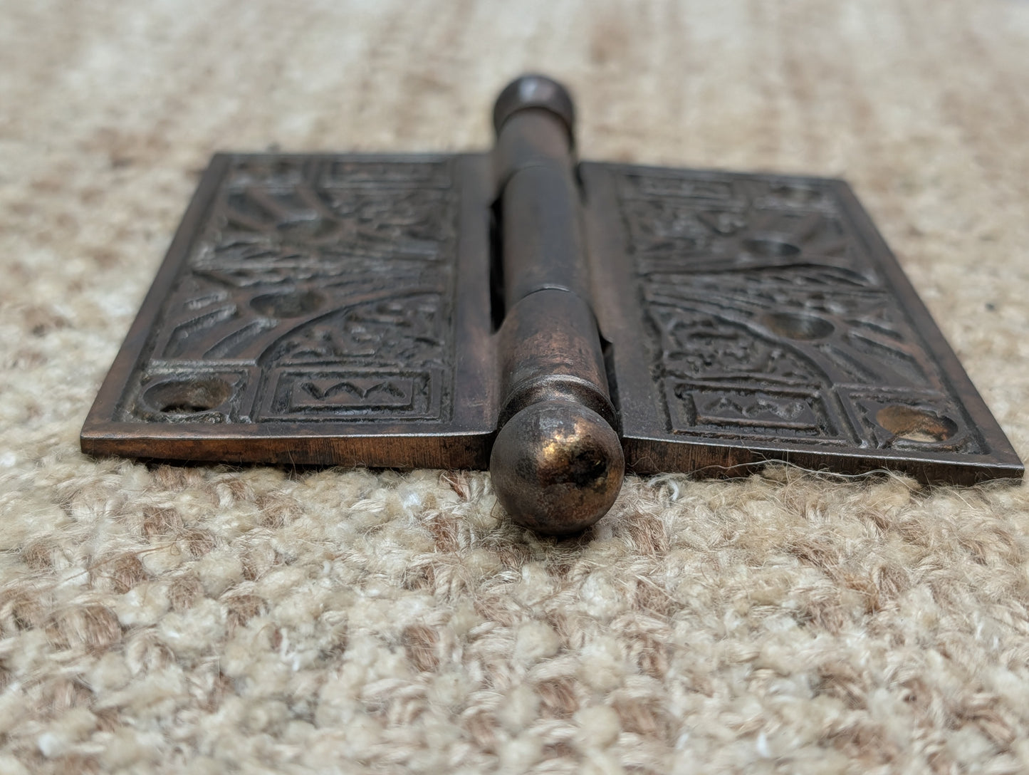 4" x 4" Antique Ornate Ball Tip Door Hinge