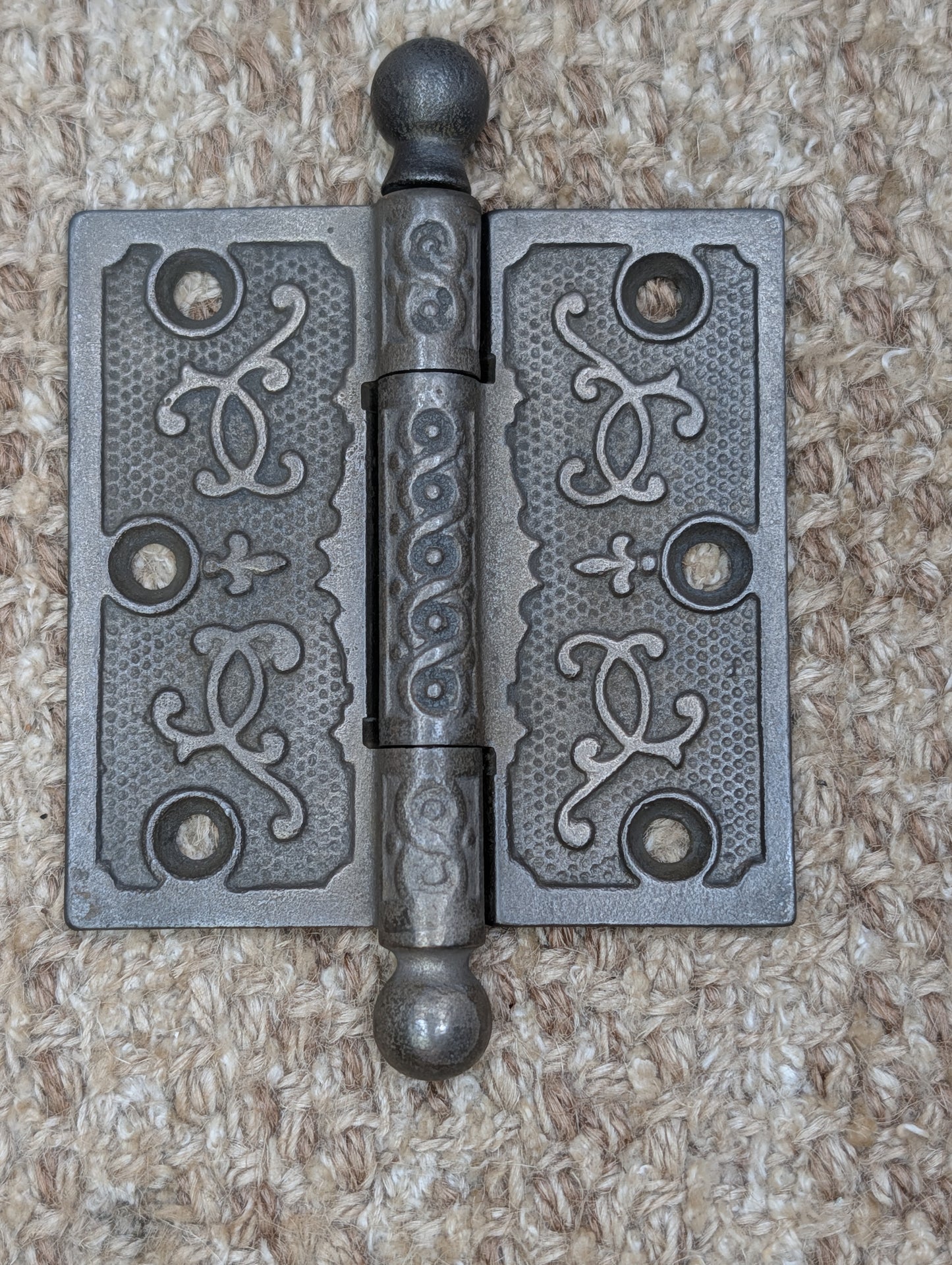 3 1/2" x 3 1/2" Antique Cast Iron Ornate Ball Tip Door Hinge