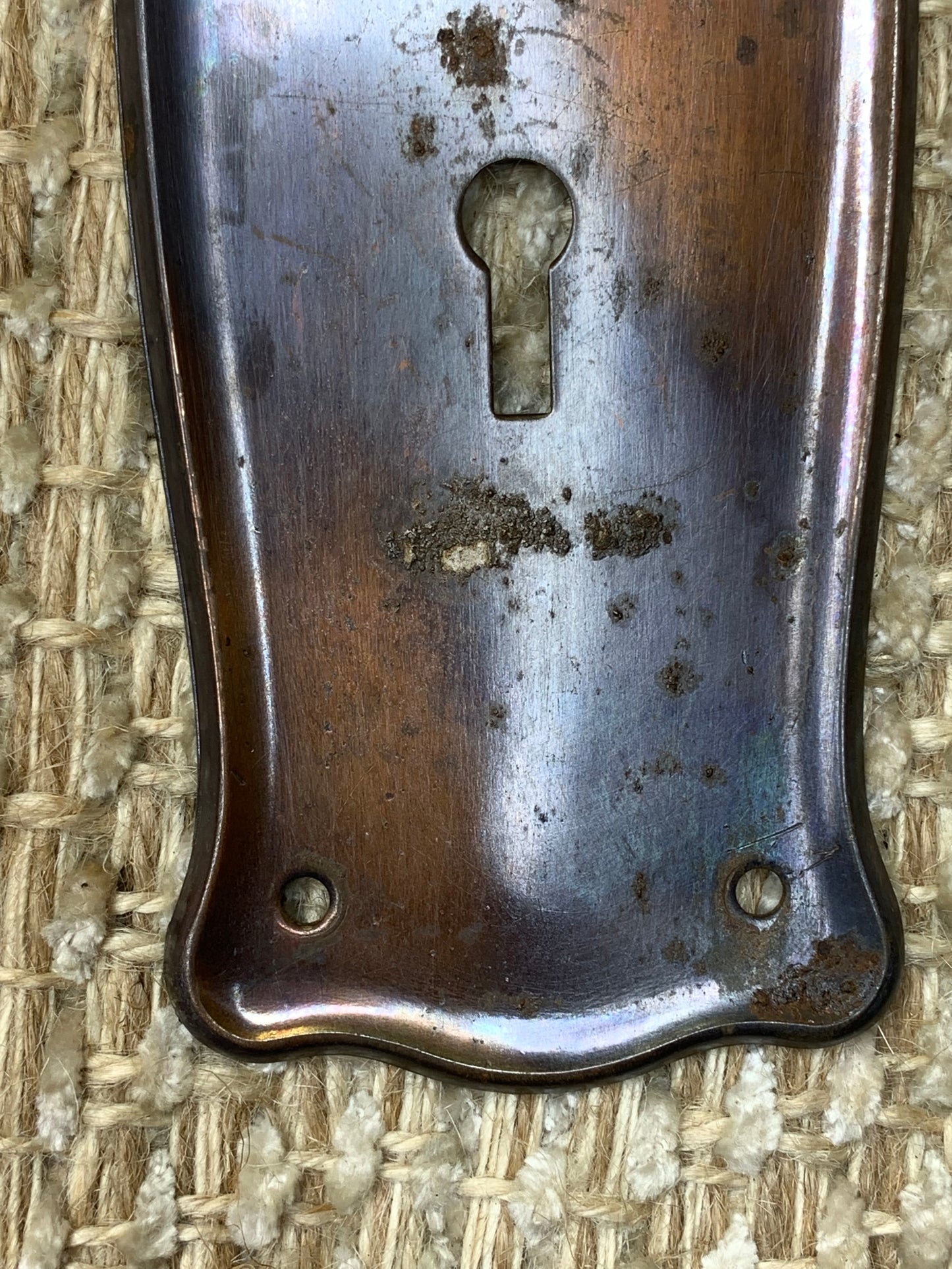 2 3/8" x 7" Antique Stamped Steel Door Knob Plate-Flashed Copper