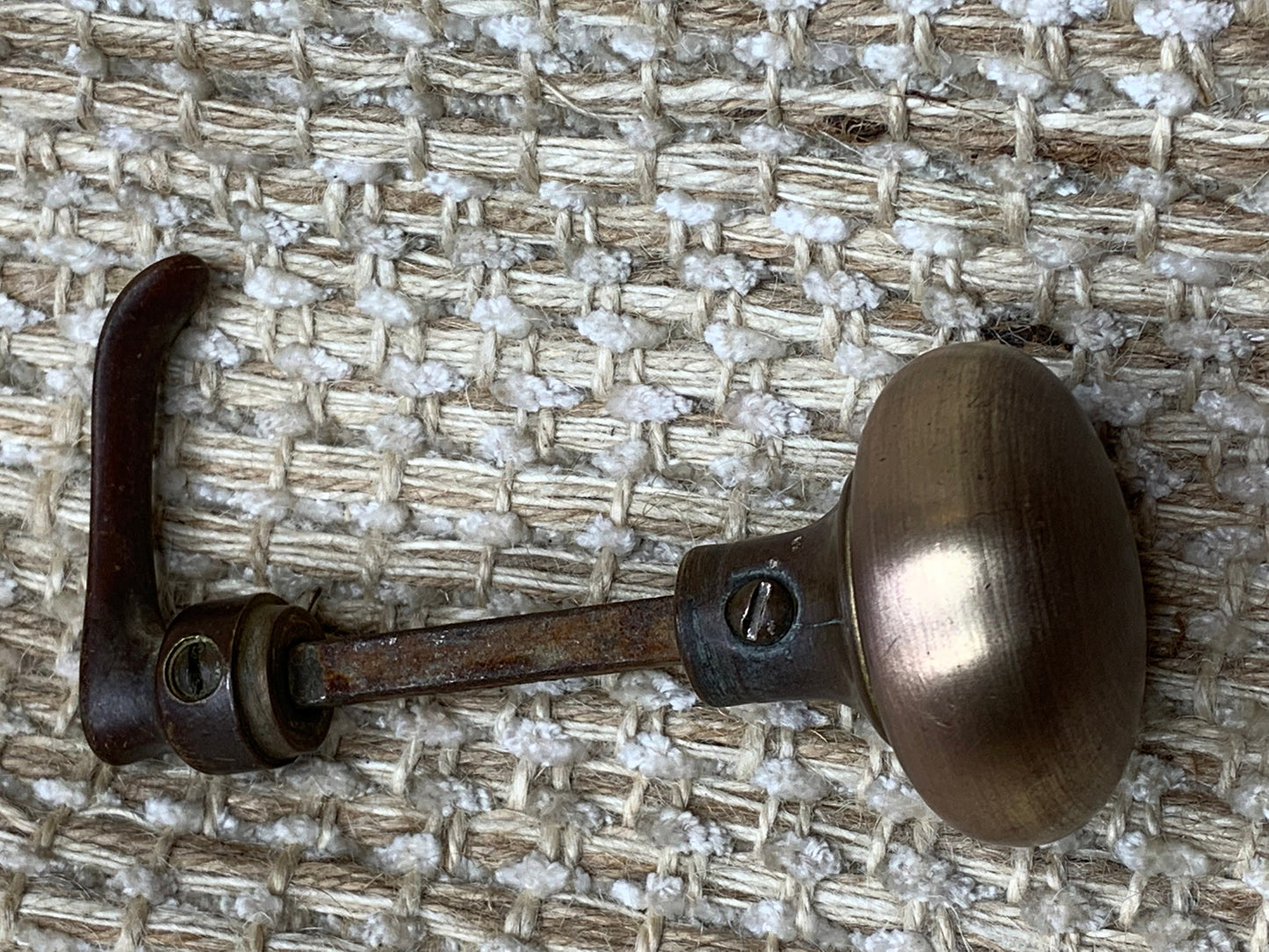 2" Antique Brass Door Knob With Lever